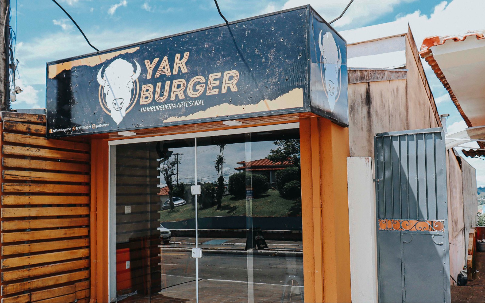 YAK BURGUER