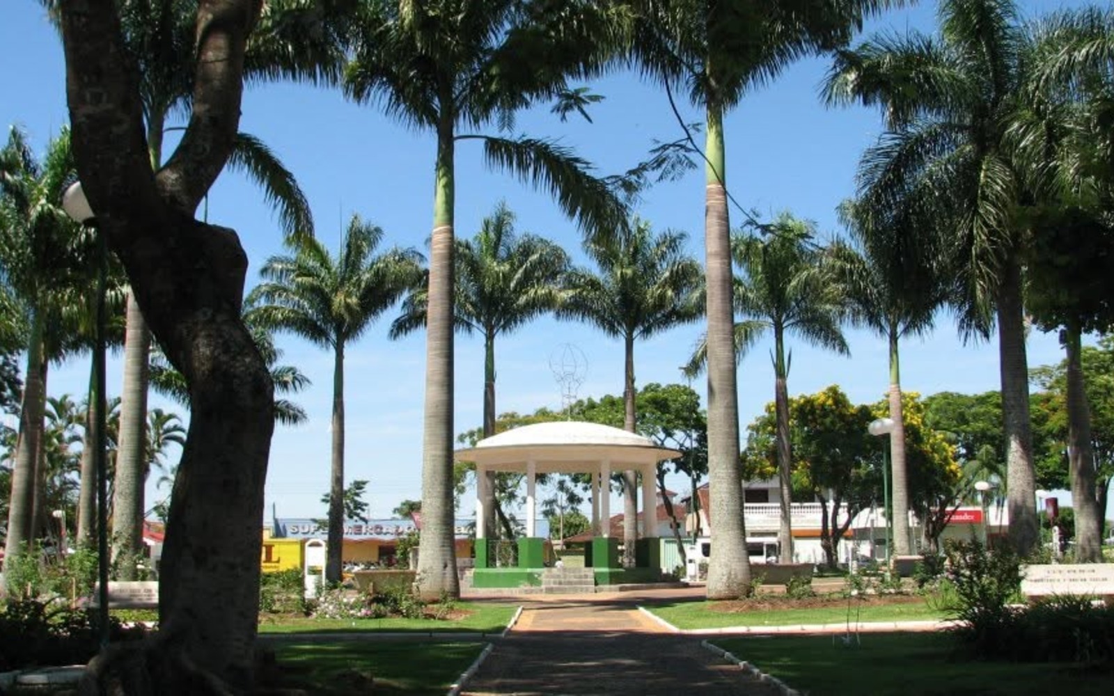 Praça Central Nossa Senhora d"Abadia - Coreto